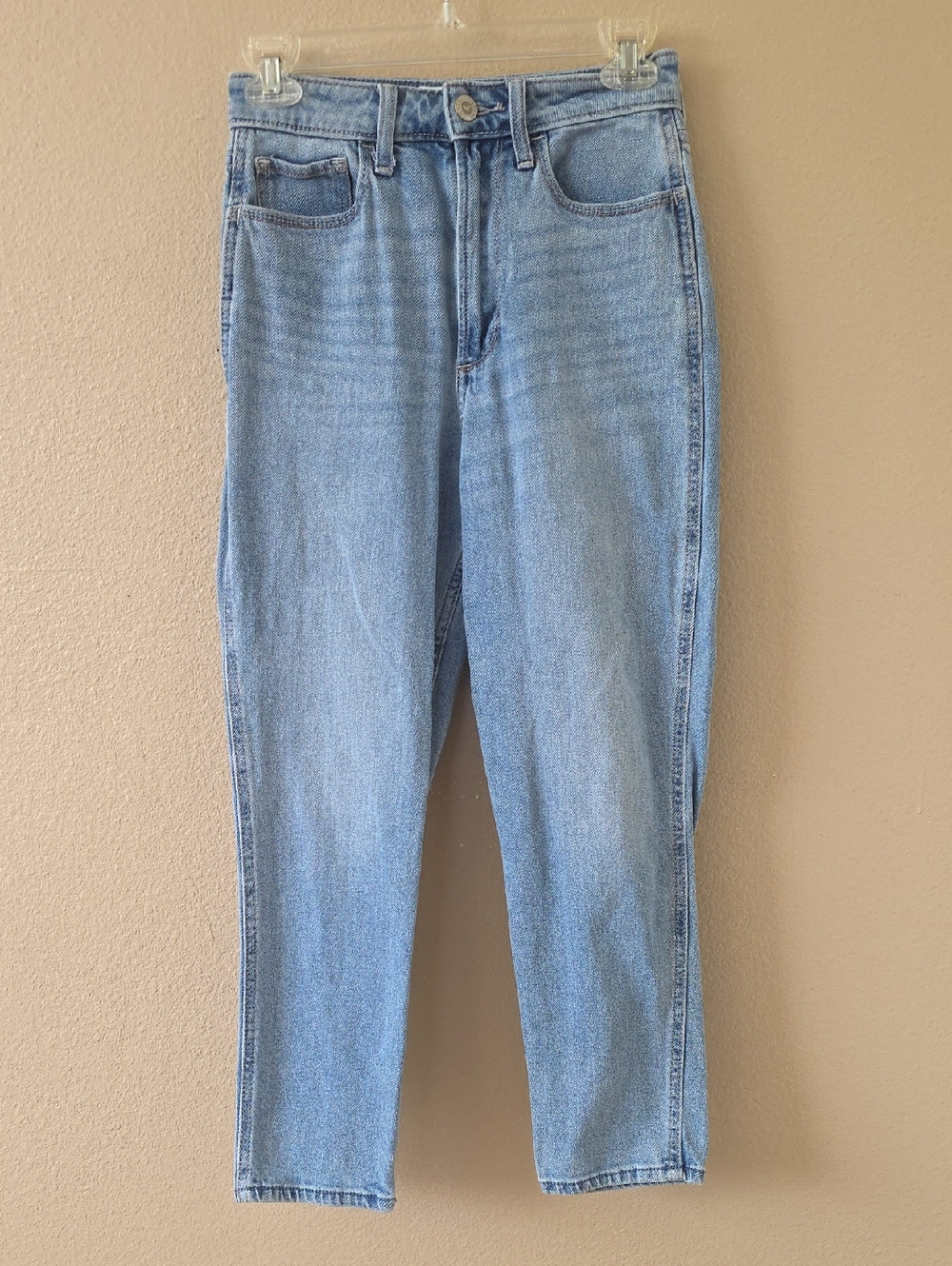 Hollister Womens Curvy Ultra High Rise Mom Jeans Casual Minimalist - Size 25